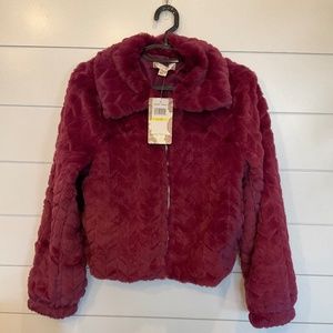 #803 NWT BAND OF THE FREE  FAUX FUR JACKET COLOR: EGGPLANT SIZE: MEDIUM